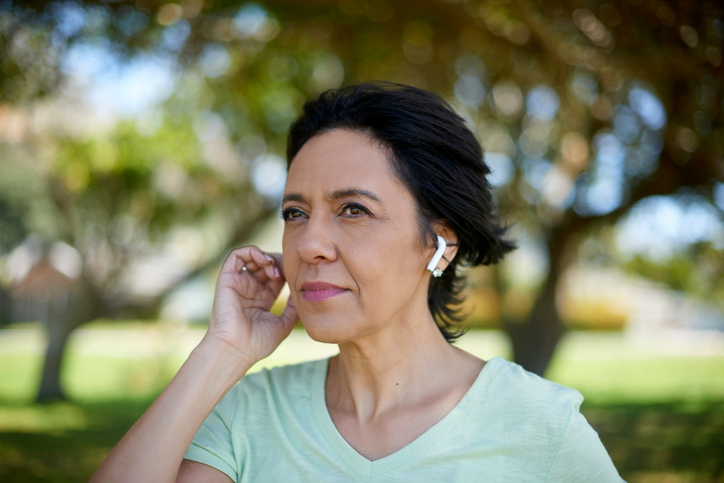 iPhone apps,  wellness, fitness, SOS